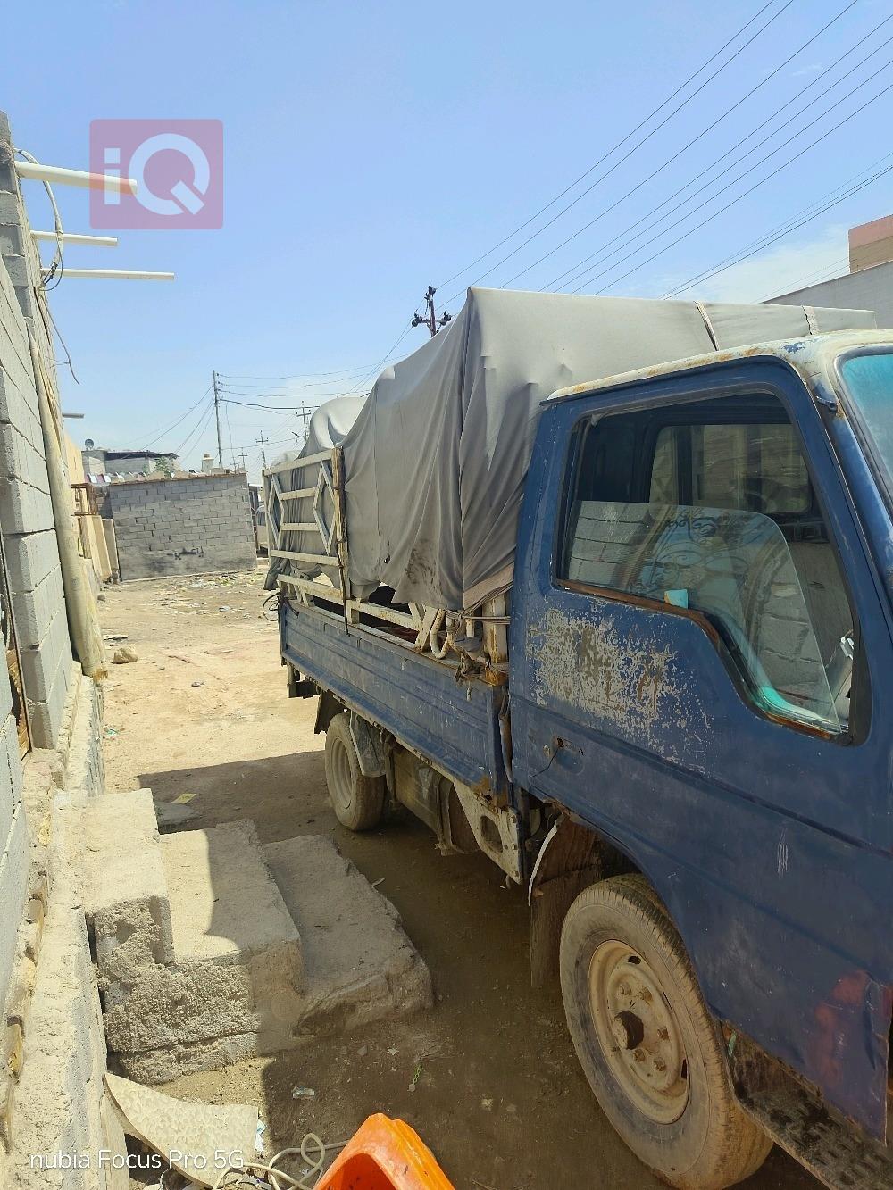 مازدا E2000